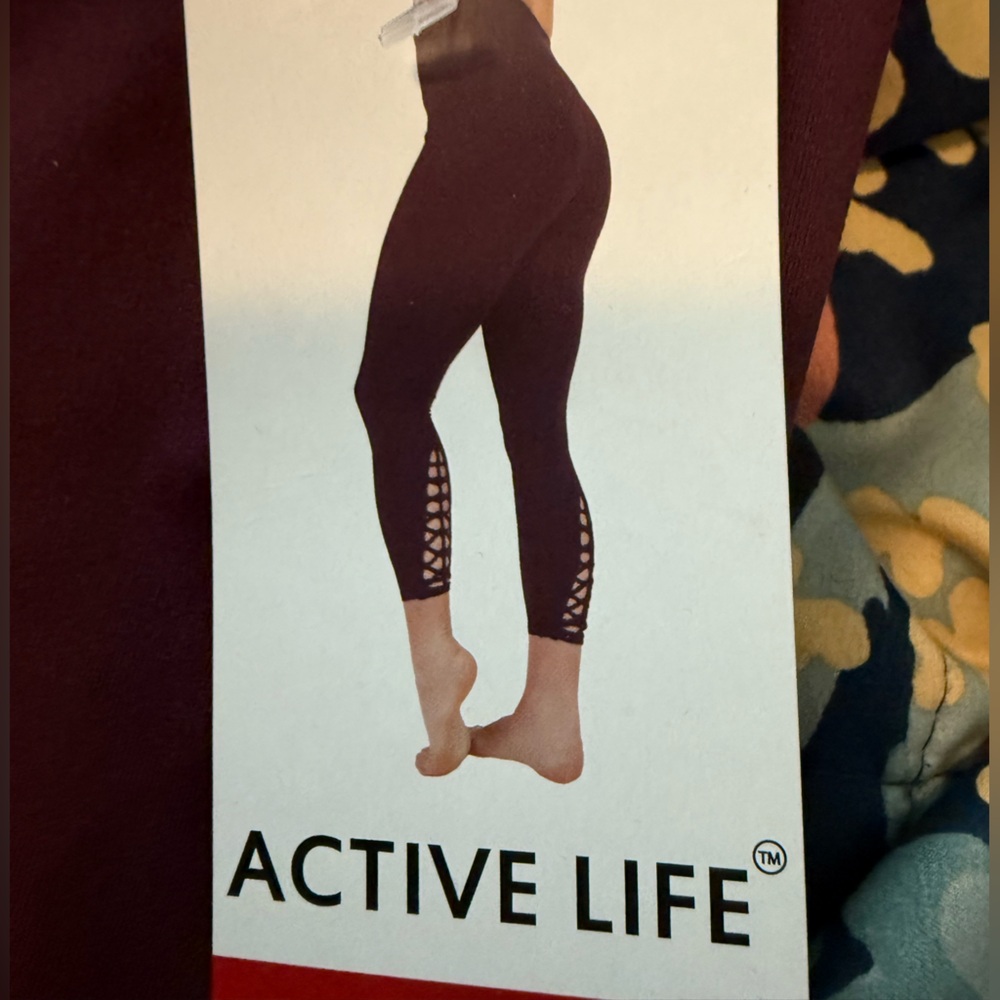 Maroon Leggings with Lattice Detail